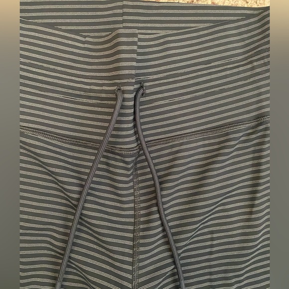 Vuori striped daily legging L - Picture 3 of 5